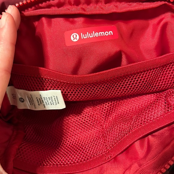 Lululemon Dark Red with gold hardware Lunar New Years Everywhere Belt Bag EBB 1L - Picture 10 of 15